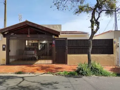 Casa com 3 Quartos à venda, 121m² no Jardim Santa Paula, São Carlos
