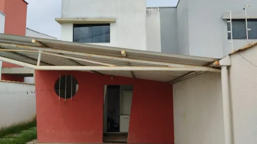 Casa com 3 Quartos para alugar, 150m² no Parque Ipiranga II, Resende