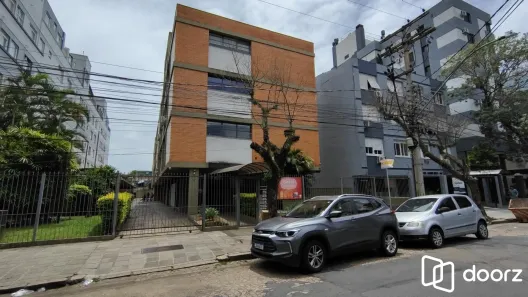 Prédio Comercial com 6 Quartos à venda, 806m² no Menino Deus, Porto Alegre