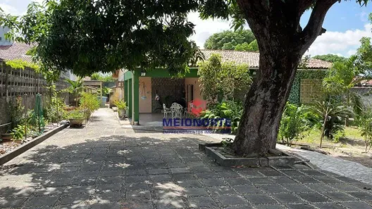 Casa com 3 Quartos à venda, 1600m² no Olho D'Água, São Luís