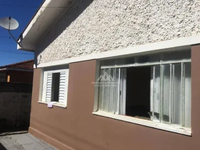 Casa com 3 Quartos à venda, 300m² no Centro, Brodowski