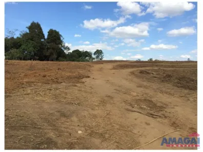 Lote/Terreno à venda, 16000m² no Parateí do Meio, Jacareí