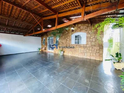 Casa com 3 Quartos à venda, 143m² no Jardim García, Campinas