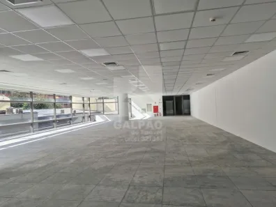 Sala Comercial para alugar, 822m² no Moema, São Paulo