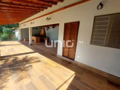 Fazenda/Sítio com 3 Quartos à venda, 252m² no Estância Lago Azul (Ártemis), Piracicaba