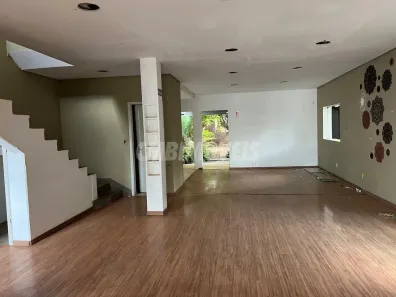 Imóvel Comercial com 4 Quartos para alugar, 254m² no Cambuí, Campinas