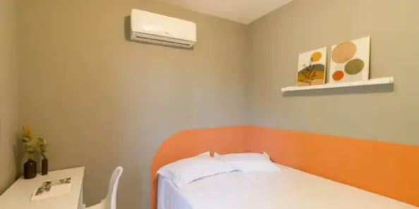 Apartamento com 1 Quarto para alugar, 10m² no Barreiros, São José