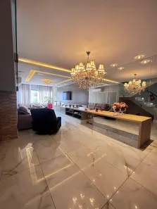 Apartamento com 3 Quartos à venda, 328m² no Pio Corrêa, Criciúma