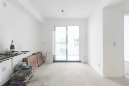 Apartamento com 2 Quartos à venda, 37m² no Vila Carmosina, São Paulo