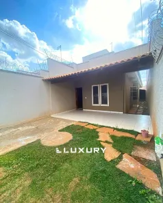 Casa com 3 Quartos para alugar, 93m² no Residencial Ravena, Senador Canedo