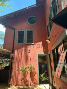 Casa de Condomínio com 4 Quartos à venda, 1064m² no Arujázinho I, II e III, Arujá