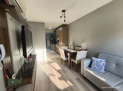 Casa de Condomínio com 2 Quartos à venda, 50m² no Olaria, Canoas