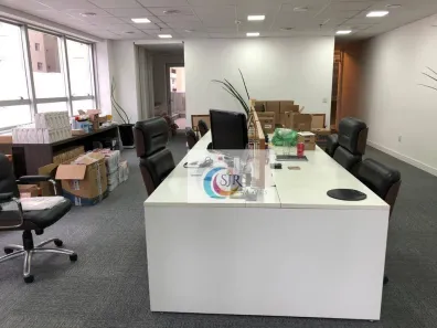 Sala Comercial para alugar, 104m² no Vila Olímpia, São Paulo