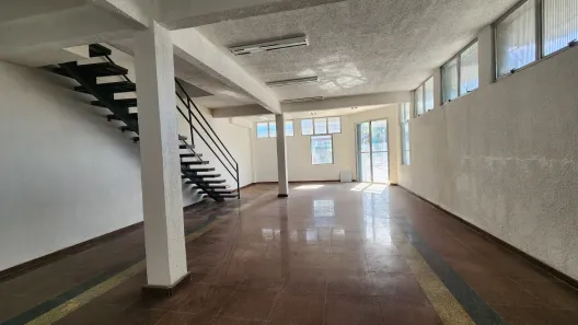 Sala Comercial para alugar, 169m² no Centro, Pelotas