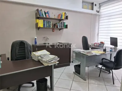 Sala Comercial à venda, 300m² no República, São Paulo