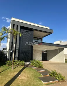 Casa de Condomínio com 4 Quartos à venda, 218m² no Jardins Capri, Senador Canedo