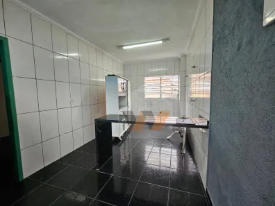 Casa com 1 Quarto para alugar, 168m² no Jardim Cinco de Julho, São Paulo