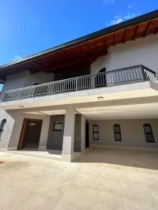 Sobrado com 4 Quartos à venda, 396m² no Jardim de Itapoan, Paulínia