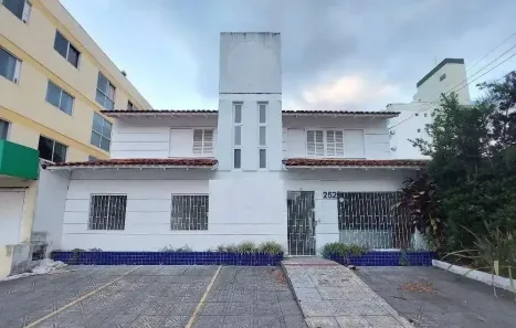 Casa com 10 Quartos para alugar, 192m² no Trindade, Florianópolis