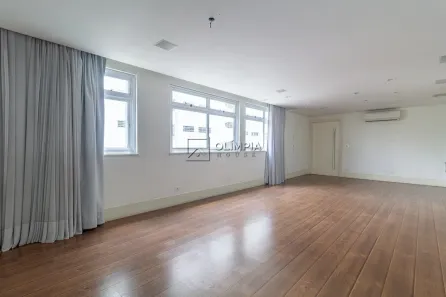 Apartamento com 2 Quartos para alugar, 180m² no Cerqueira César, São Paulo