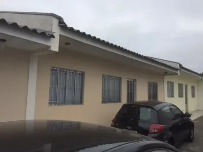 Casa de Condomínio com 3 Quartos para alugar, 65m² no Novo Mundo, Curitiba