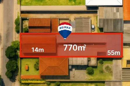 Lote/Terreno à venda, 770m² no Boqueirão, Curitiba