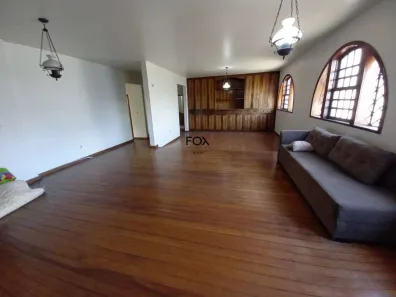 Casa com 5 Quartos à venda, 383m² no Santa Efigênia, Belo Horizonte