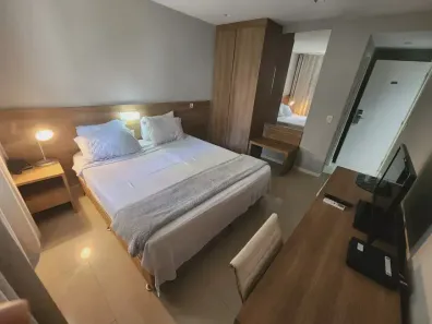 Flat com 1 Quarto para alugar, 15m² no Barra Olímpica, Rio de Janeiro