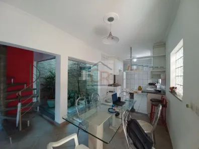 Sobrado com 4 Quartos à venda, 250m² no Jardim Ipiranga, Americana