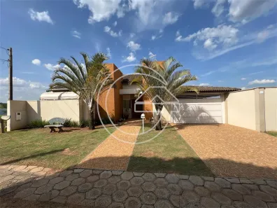 Casa com 4 Quartos à venda, 300m² no Centro, Marília