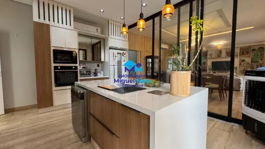Casa com 4 Quartos à venda, 382m² no Lagoa, Porto Velho