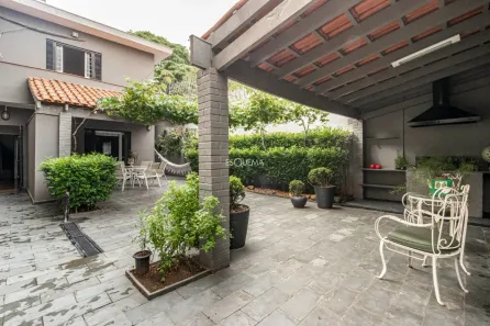 Casa com 3 Quartos à venda, 250m² no Jardim Paulistano, São Paulo