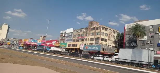 Ponto Comercial para alugar, 325m² no Taguatinga Centro, Brasília