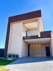 Sobrado com 3 Quartos à venda, 206m² no Jardim dos Estados, Várzea Grande