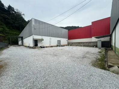 Galpão/Depósito/Armazém para alugar, 880m² no Nova Brasília, Brusque