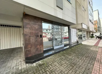Sala Comercial para alugar, 65m² no Nações, Balneário Camboriú