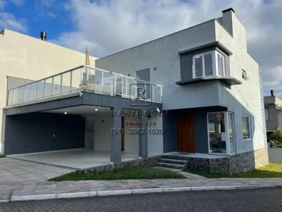 Sobrado com 3 Quartos à venda, 225m² no Hípica, Porto Alegre