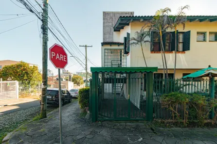 Apartamento com 2 Quartos à venda, 79m² no Vila Ipiranga, Porto Alegre