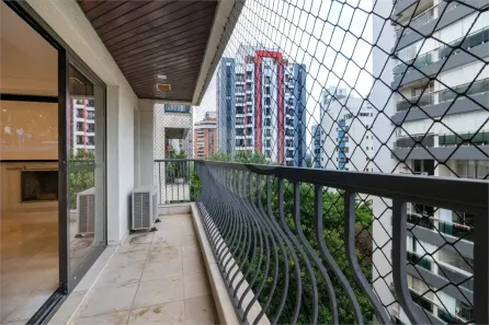Apartamento com 3 Quartos à venda, 165m² no Vila Nova Conceição, São Paulo