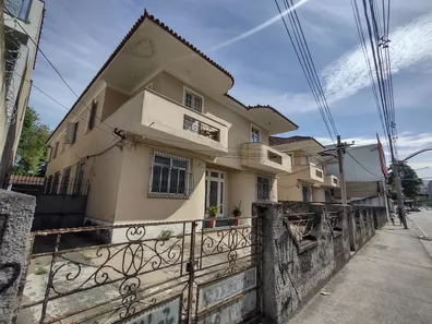 Prédio Comercial à venda, 1014m² no Taquara, Rio de Janeiro