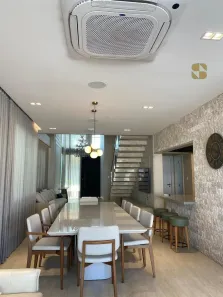 Casa de Condomínio com 4 Quartos para alugar, 237m² no Jardim Itália, Cuiabá