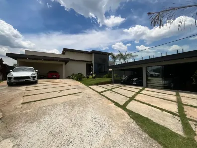 Fazenda/Sítio com 3 Quartos à venda, 400m² no Dona Catarina, Mairinque