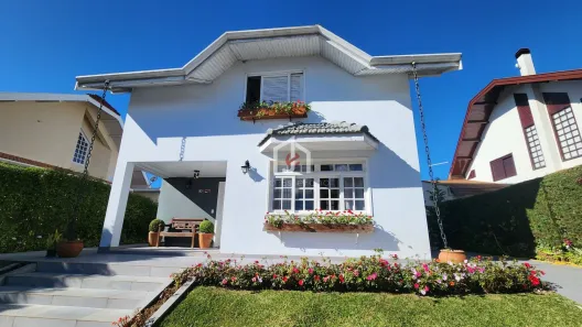 Casa de Condomínio com 3 Quartos à venda, 197m² no Vila Porã, Campos do Jordão