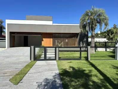 Casa com 3 Quartos à venda, 258m² no Pedra Branca, Palhoça