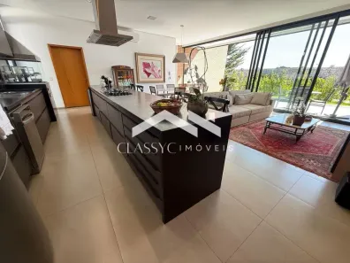 Casa de Condomínio com 4 Quartos para alugar, 245m² no Nova Uberlândia, Uberlândia