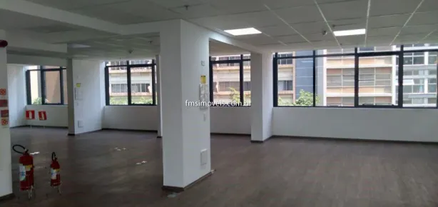 Prédio Comercial à venda, 4400m² no Centro, São Paulo