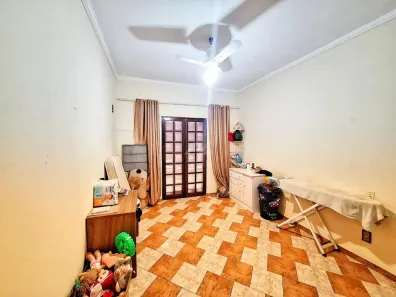 Sobrado com 3 Quartos à venda, 190m² no Parque Jambeiro, Campinas