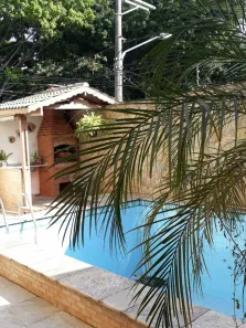Sobrado com 4 Quartos à venda, 250m² no Jardim Textil, São Paulo