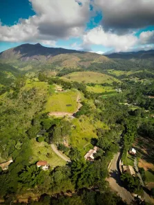 Fazenda/Sítio com 5 Quartos à venda, 555m² no Araras, Petrópolis