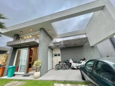 Casa de Condomínio com 3 Quartos à venda, 190m² no Capão da Canoa, Capão da Canoa